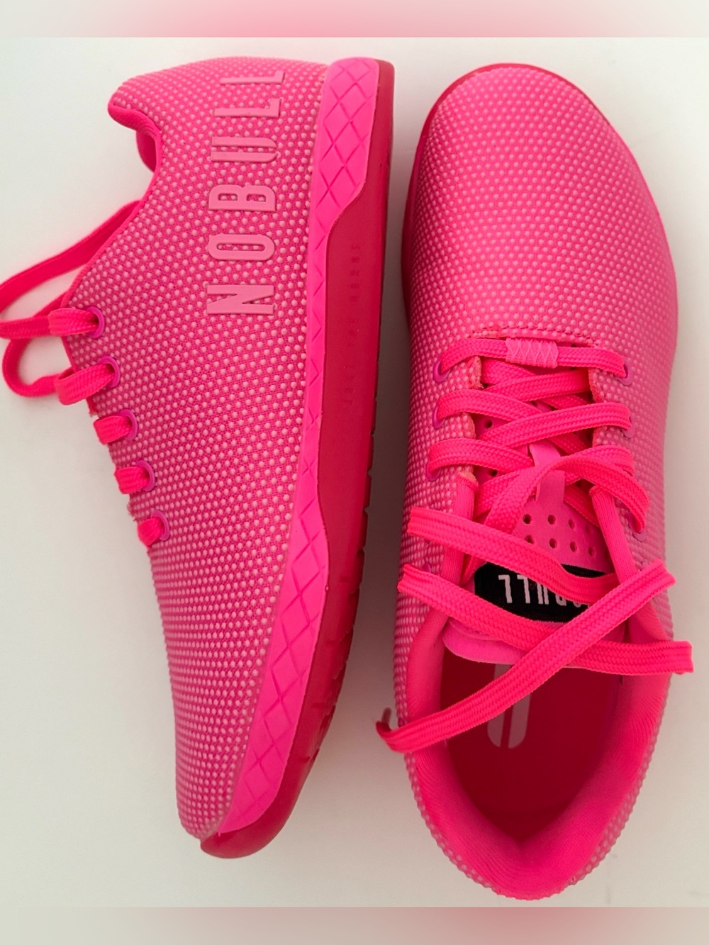 Nobull NOBULL Outwork Training Shoes Sneakers Athletic Neon Pink size 9